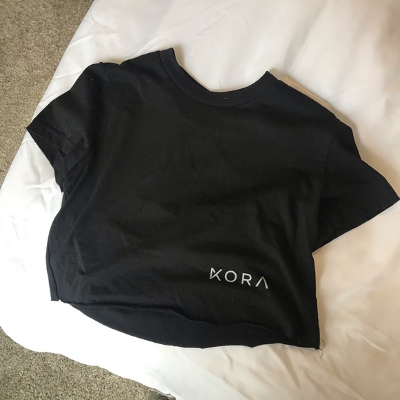 Kora Tops - Kora crop top